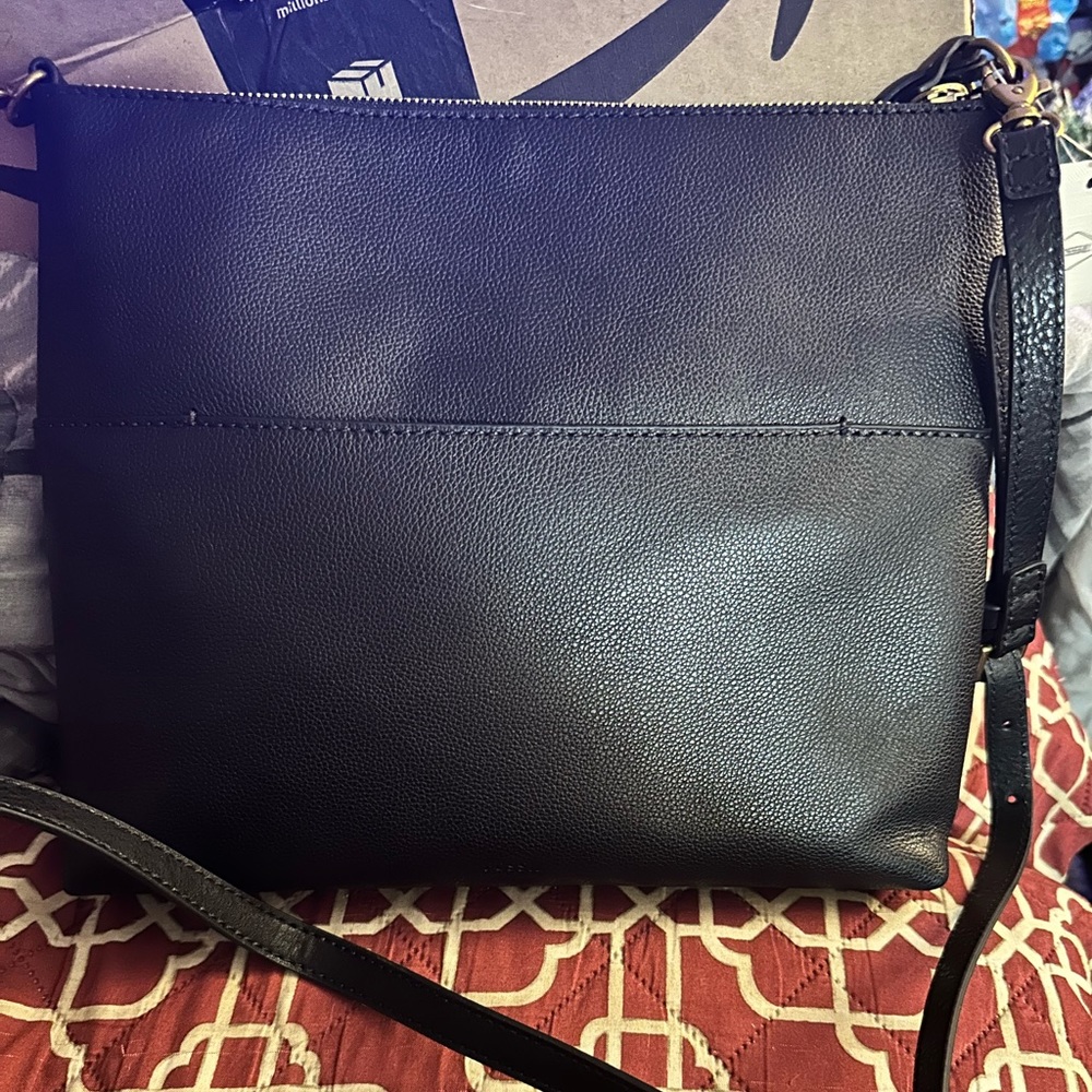 Nwt Large Fiona crossbody